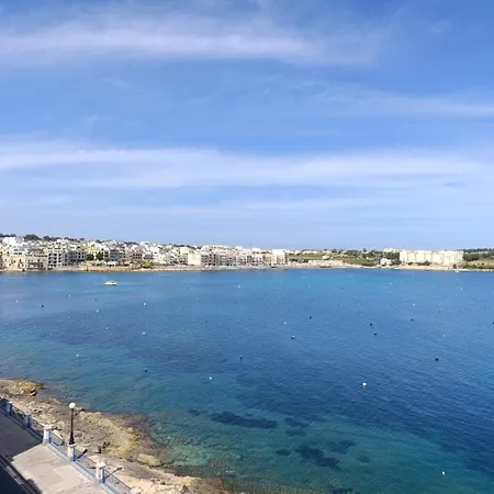 Apartment Seafront
